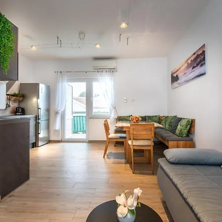 Oliva Apartament