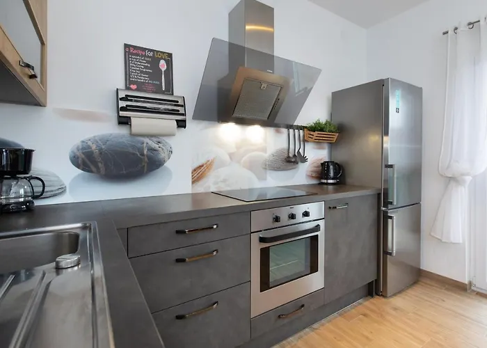 アパート Oliva クルク